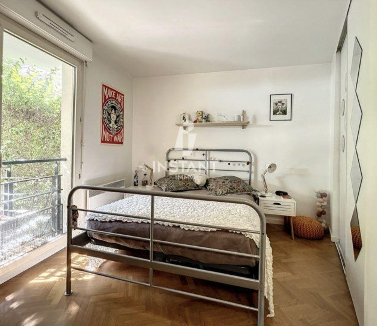 
                                                Location
                                                 Location 2 pièces rdc terrasse+jardin