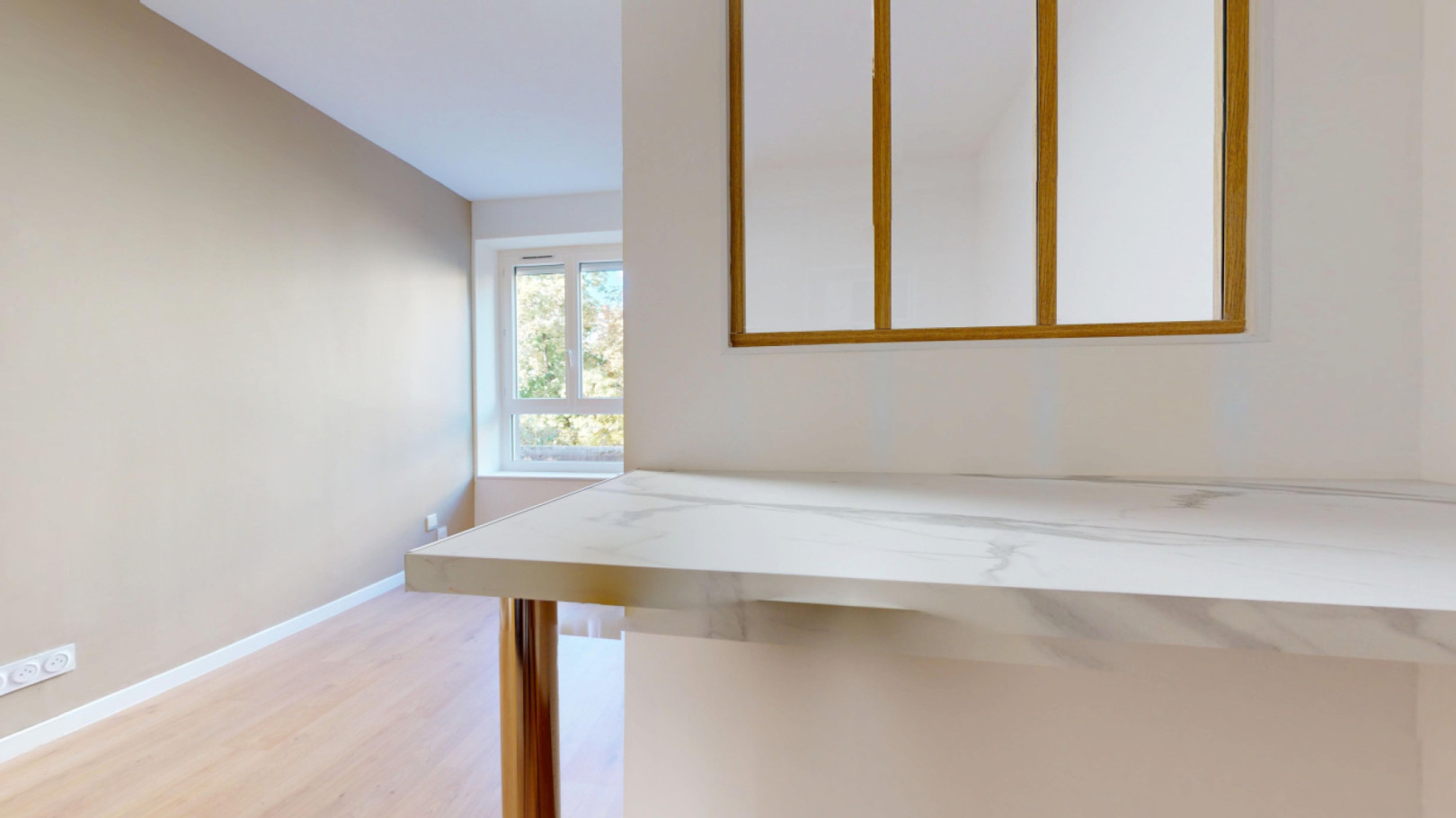 
                                                Location
                                                 Location 20.08m²