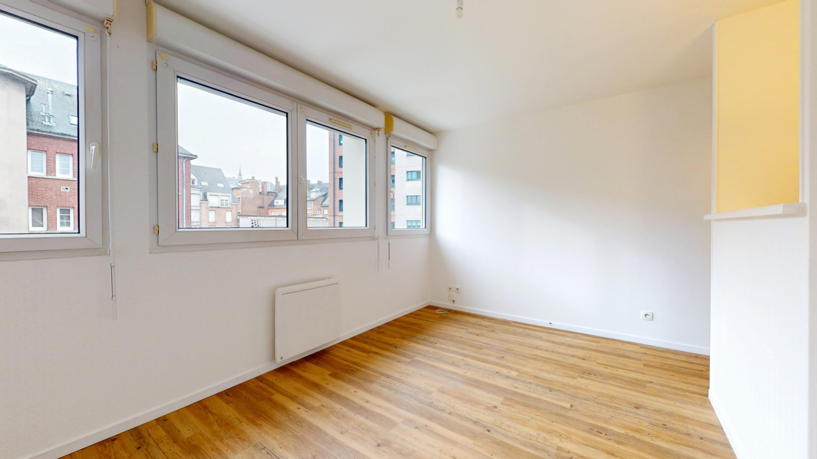 
                                                Location
                                                 Location 20.19m²