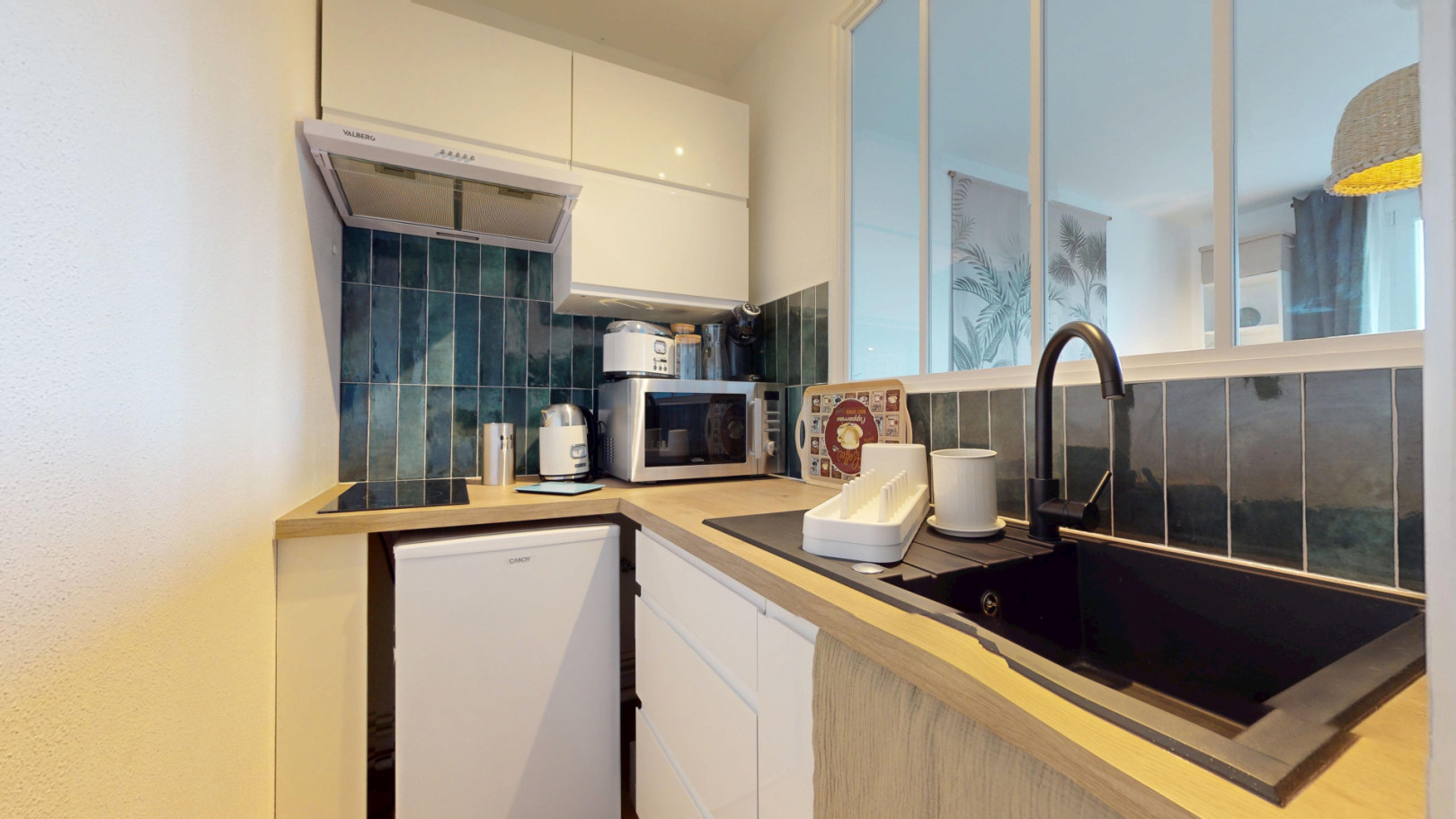 
                                                Location
                                                 Location 20.88m²