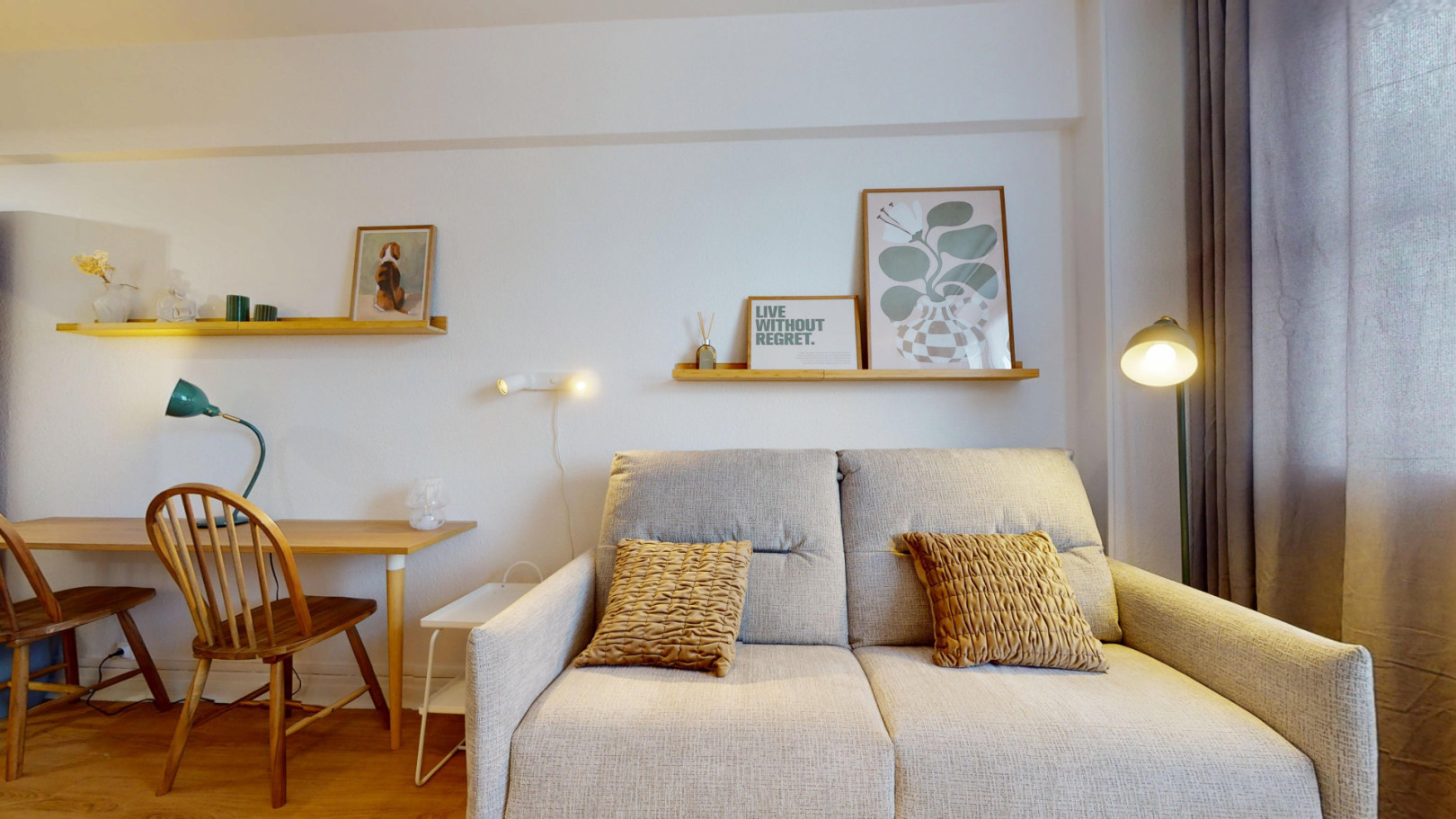
                                                Location
                                                 Location 22.55m²