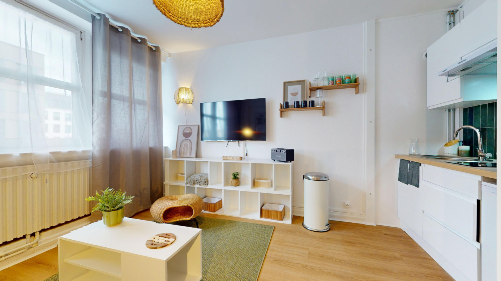 
                                                Location
                                                 Location 22.55m²