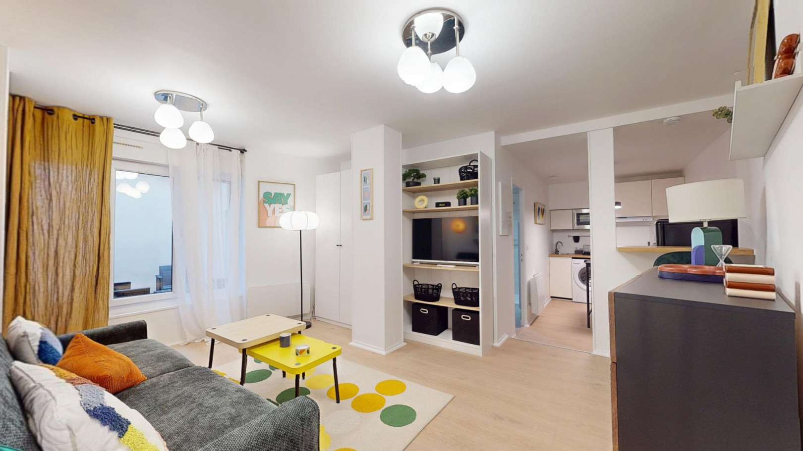 
                                                Location
                                                 Location 25.91m²
