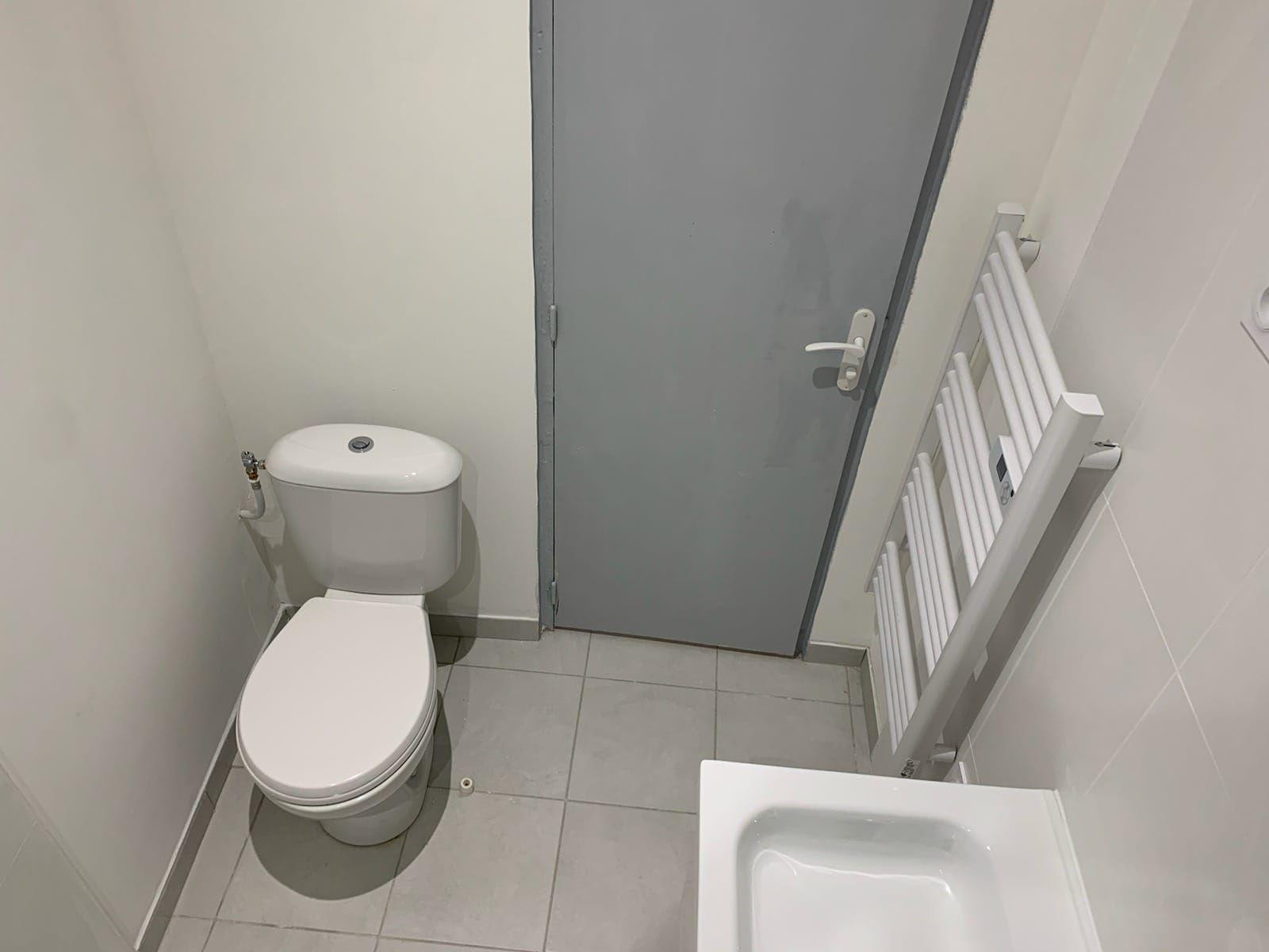 
                                                Location
                                                 Location 3 pièces de 57 m2 à Marseille