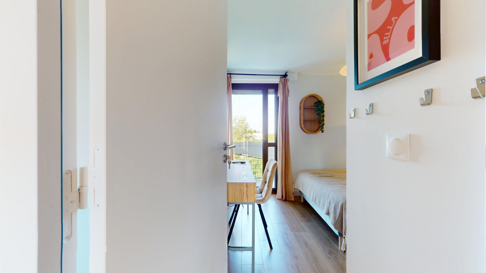 
                                                Location
                                                 Location 54.01m²