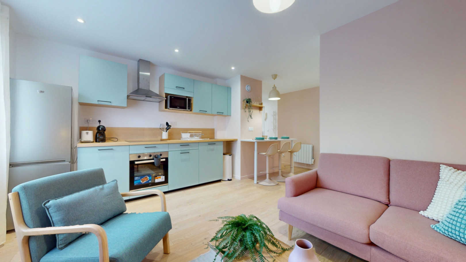 
                                                Location
                                                 Location 60.02m²