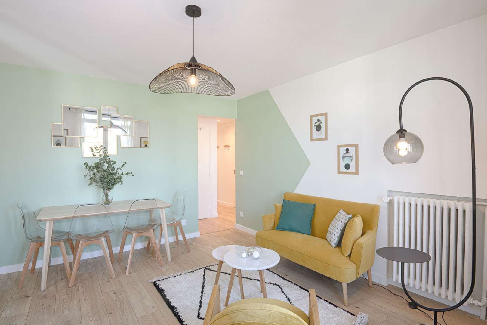 
                                                Location
                                                 Location 67.57m²