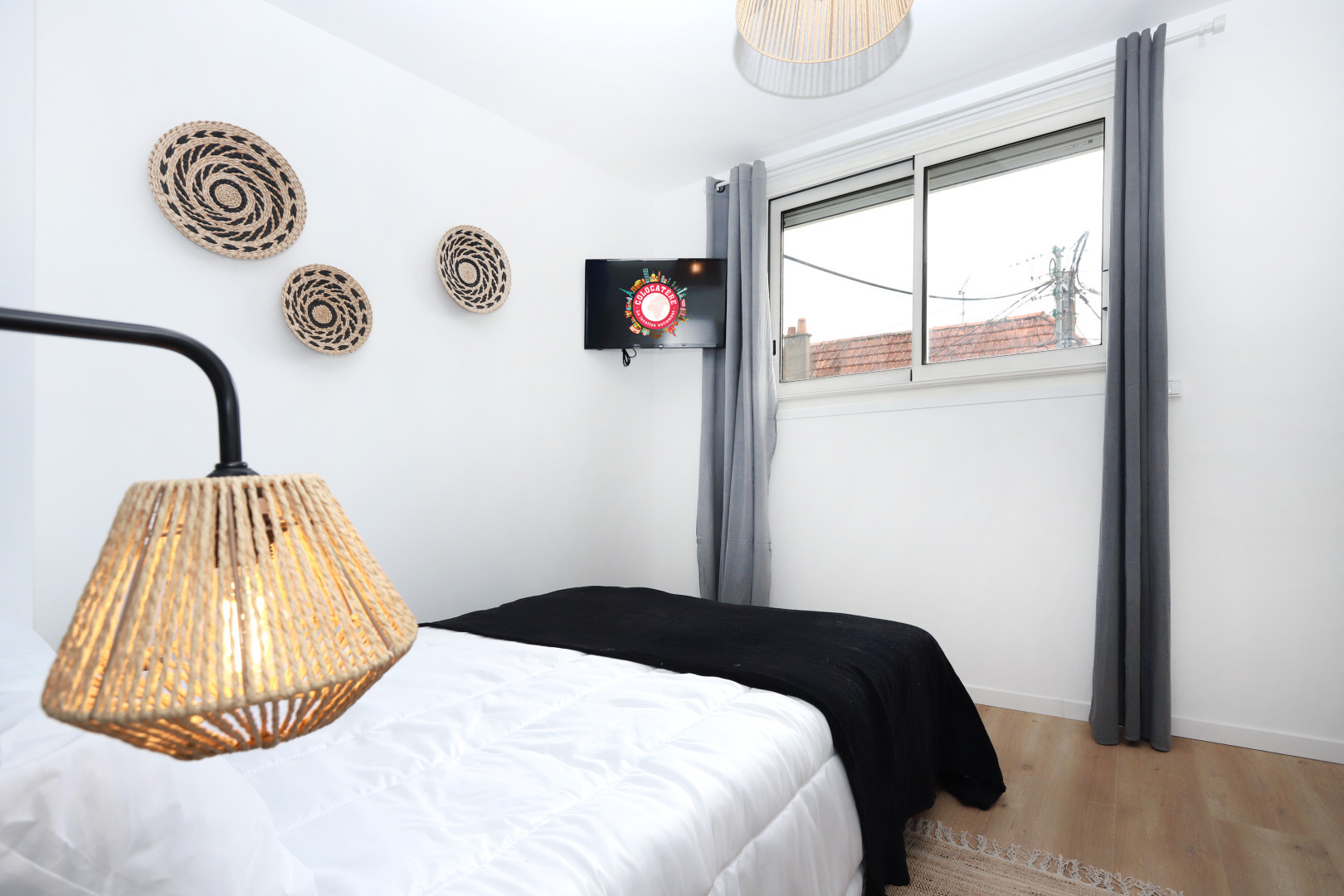 
                                                Location
                                                 Location 68.30m²