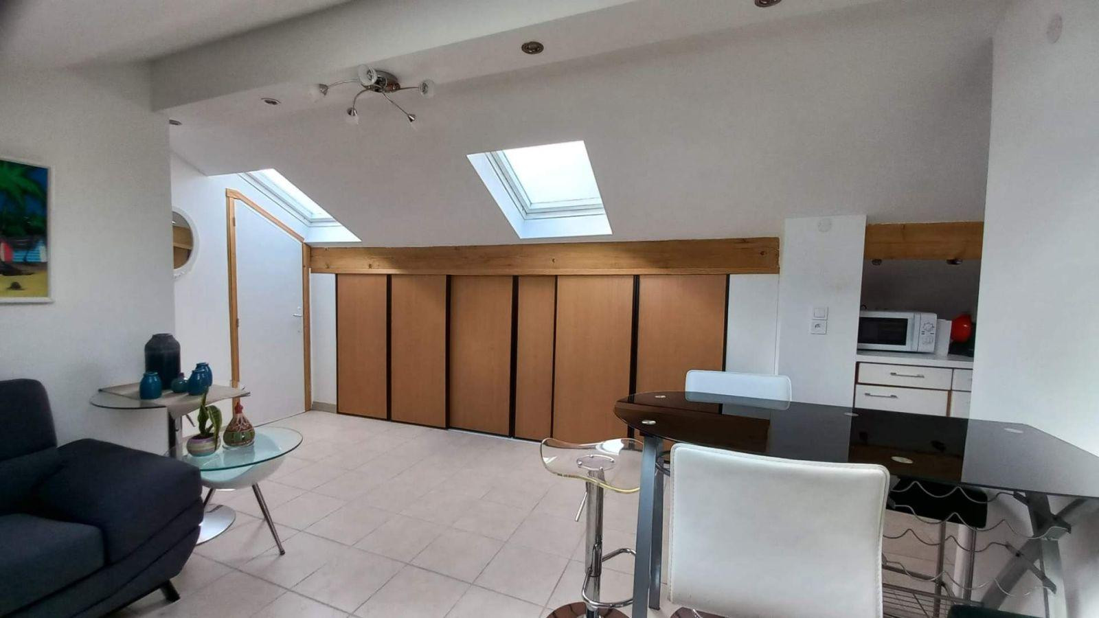 
                                                Location
                                                 Location à Rodemack