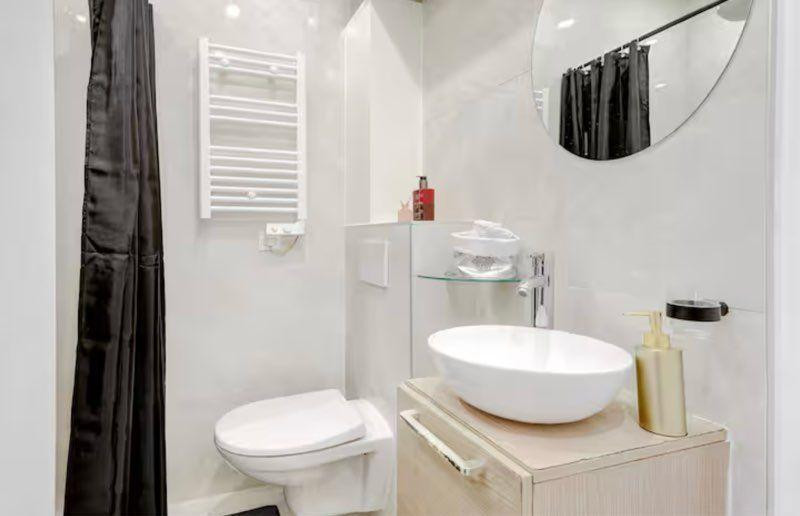 
                                                Location
                                                 Location appartement 16eme