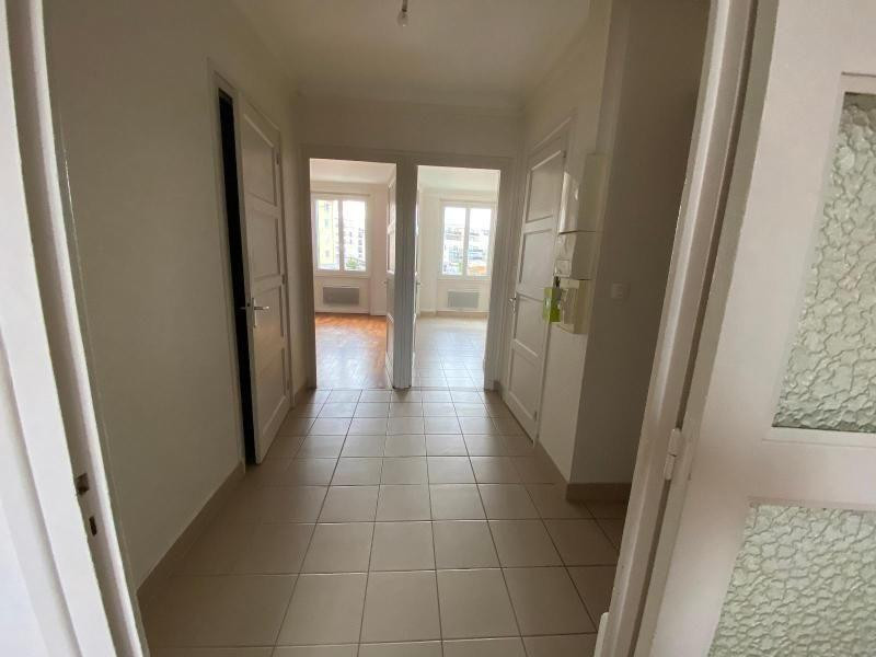 
                                                Location
                                                 Location appartement 2/3 pièces à St Maur