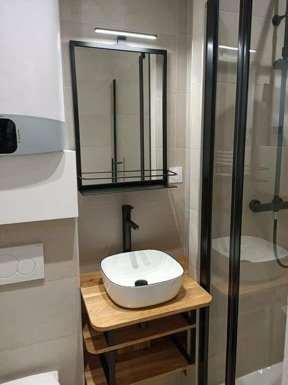
                                                Colocation
                                                 Location appartement 2 pièces 35,02 m² Paris 15E