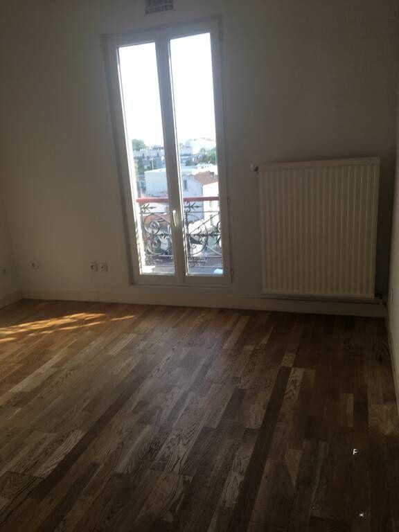 
                                                Colocation
                                                 Location appartement 2 pièces 40 m² Asnières
