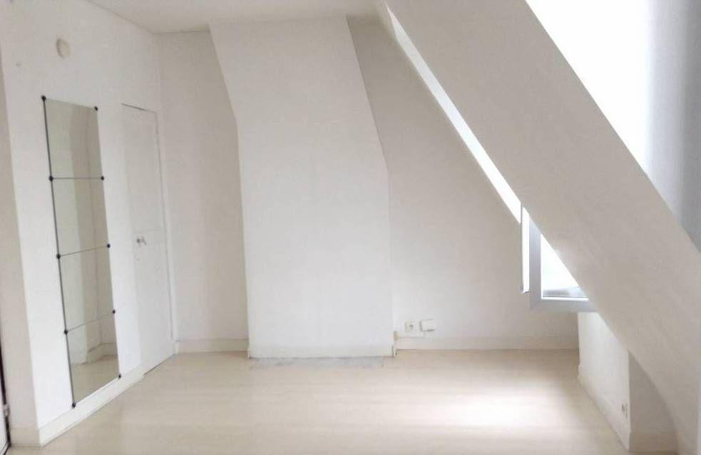 
                                                Location
                                                 Location appartement 2 pièces 40 m² Paris 15E