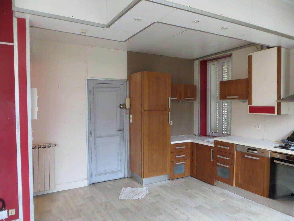 
                                                Location
                                                 Location appartement 2 pièces 50 m² Toulon