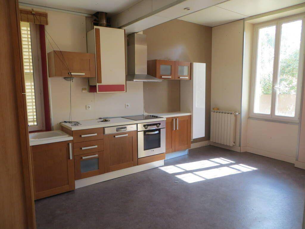 
                                                Location
                                                 Location appartement 2 pièces 50 m² Toulon