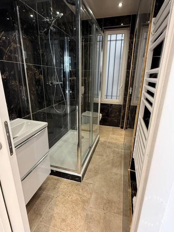 
                                                Location
                                                 Location appartement 2 pièces 51 m² Paris 18è