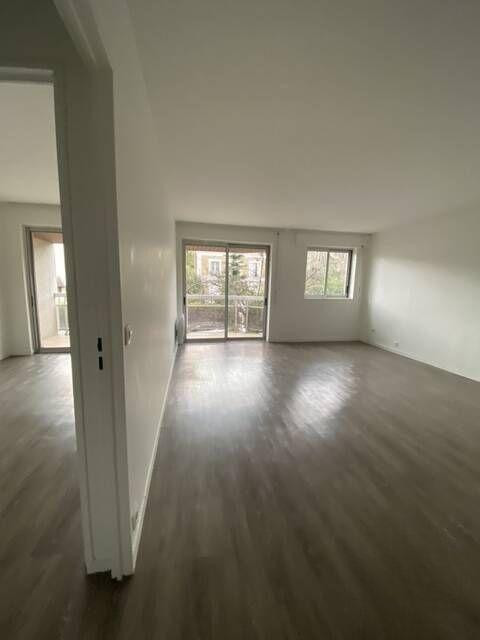 
                                                Location
                                                 Location appartement 2 pièces