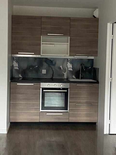 
                                                Location
                                                 Location appartement 2 pièces