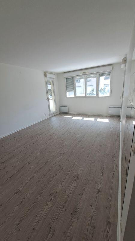 
                                                Location
                                                 Location appartement 2 pieces