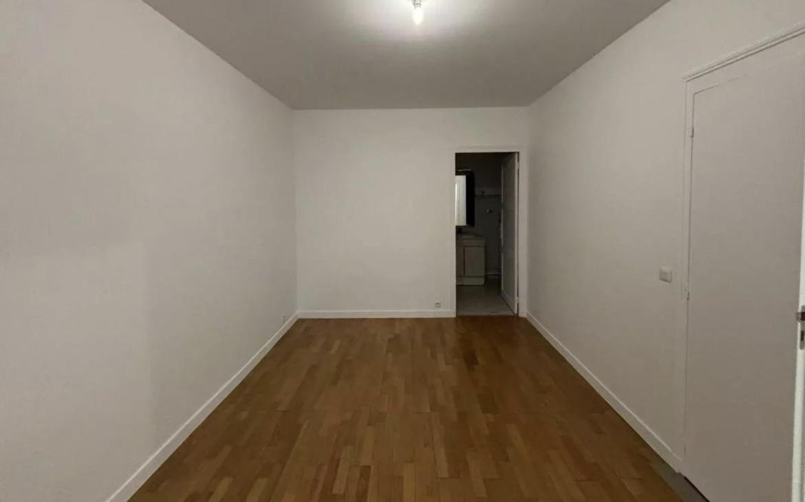 
                                                Location
                                                 Location appartement 2 pièces