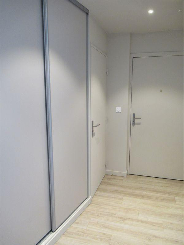 
                                                Location
                                                 Location appartement 2 pièces Paris 15ème Lourmel