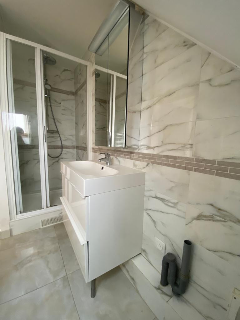 
                                                Location
                                                 Location appartement 2 pièces Paris 9 Poissonnière