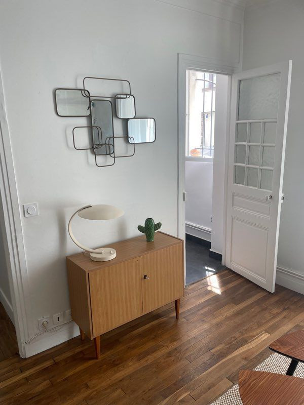 
                                                Location
                                                 Location appartement 2 pièces quartier Montmartre