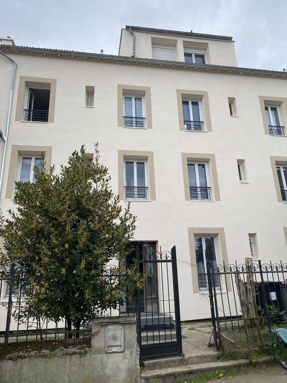 
                                                Location
                                                 Location appartement 27 m² Arcueil
