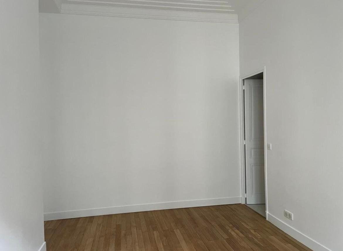 
                                                Location
                                                 LOCATION APPARTEMENT 2PIECES