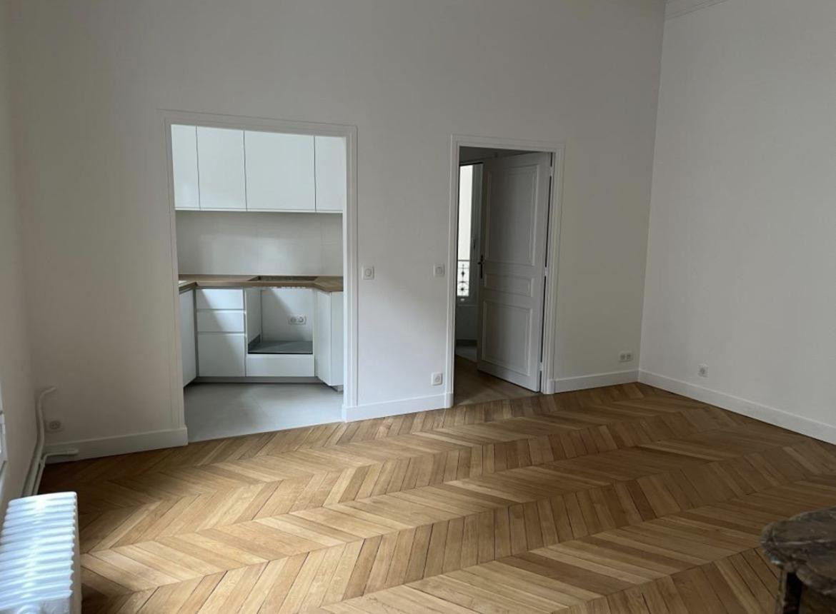 
                                                Location
                                                 LOCATION APPARTEMENT 2PIECES