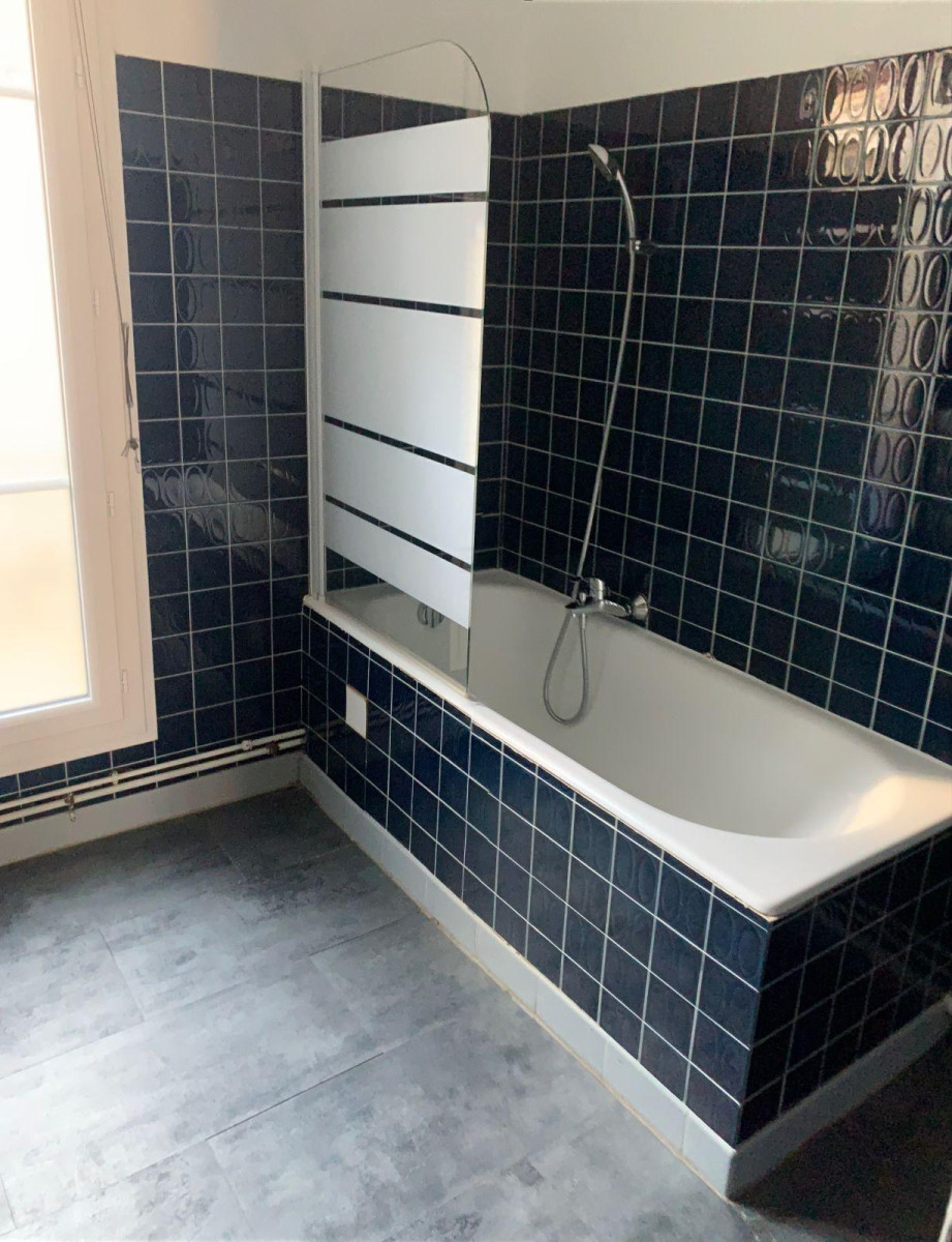 
                                                Location
                                                 Location appartement 3 pièces 58 m² Paris 15E