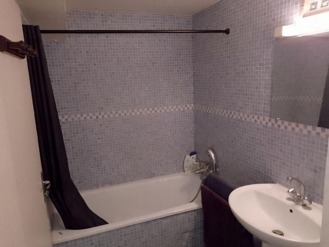 
                                                Location
                                                 Location appartement août porte maillot/neuilly