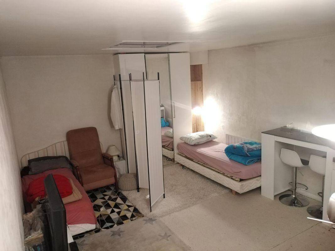 
                                                Location
                                                 Location appartement août porte maillot/neuilly