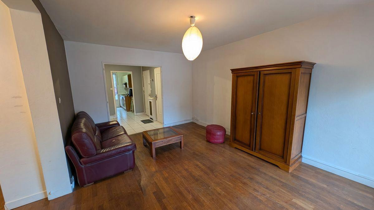 
                                                Location
                                                 Location appartement centre Saint Etienne
