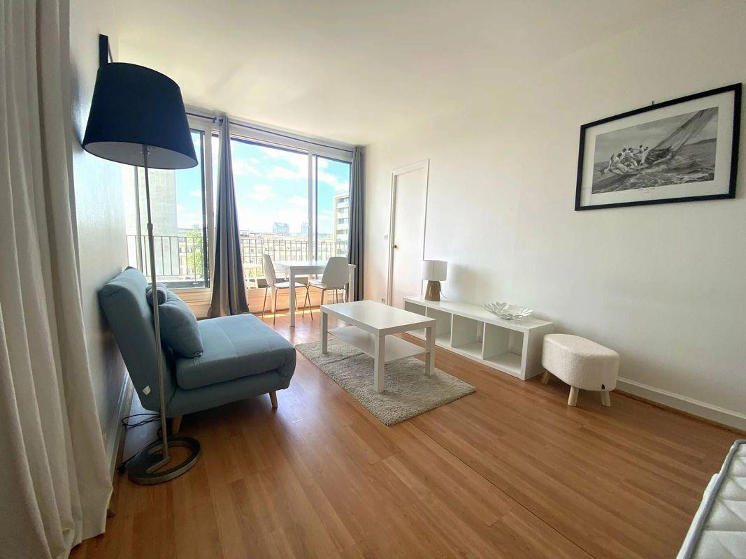 
                                                Location
                                                 Location appartement meublé 1 pièce 31 m²