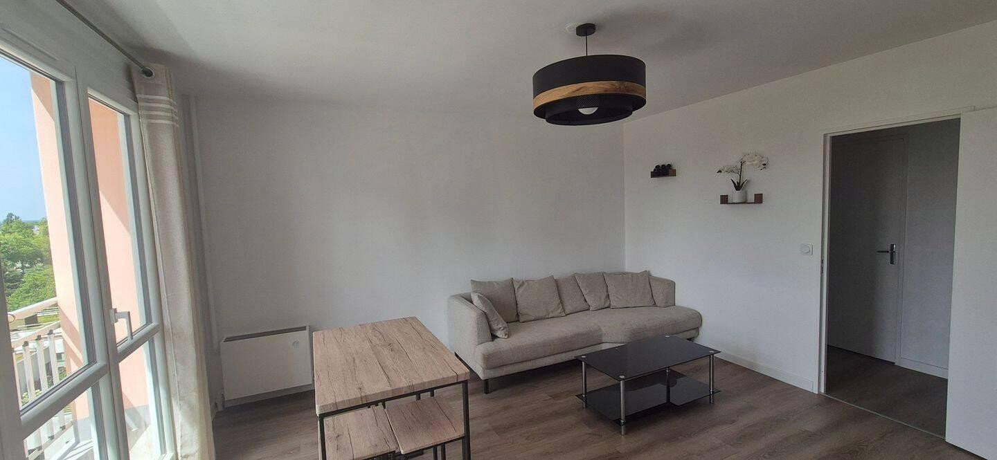 
                                                Colocation
                                                 Location appartement meublé