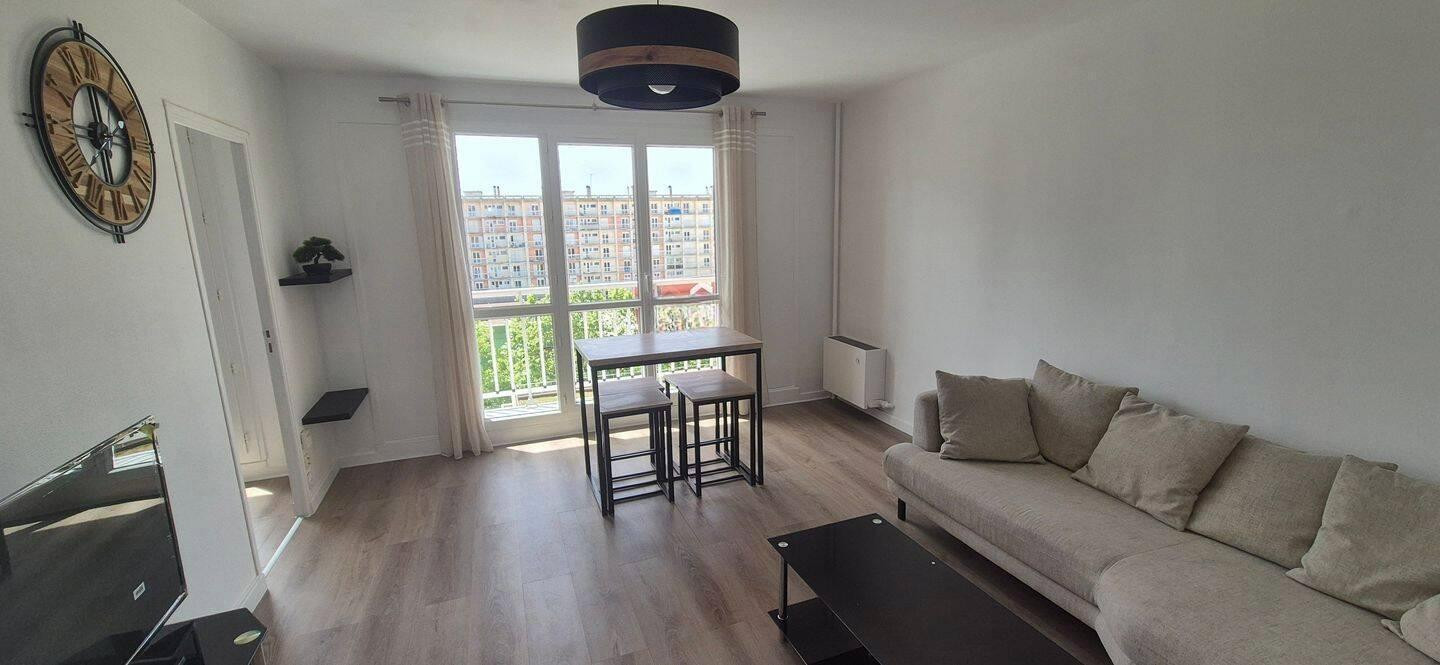 
                                                Colocation
                                                 Location appartement meublé
