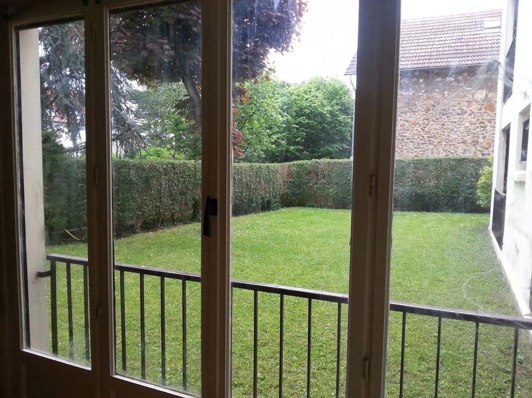 
                                                Location
                                                 Location appartement meublé/ Sceaux 831 cc