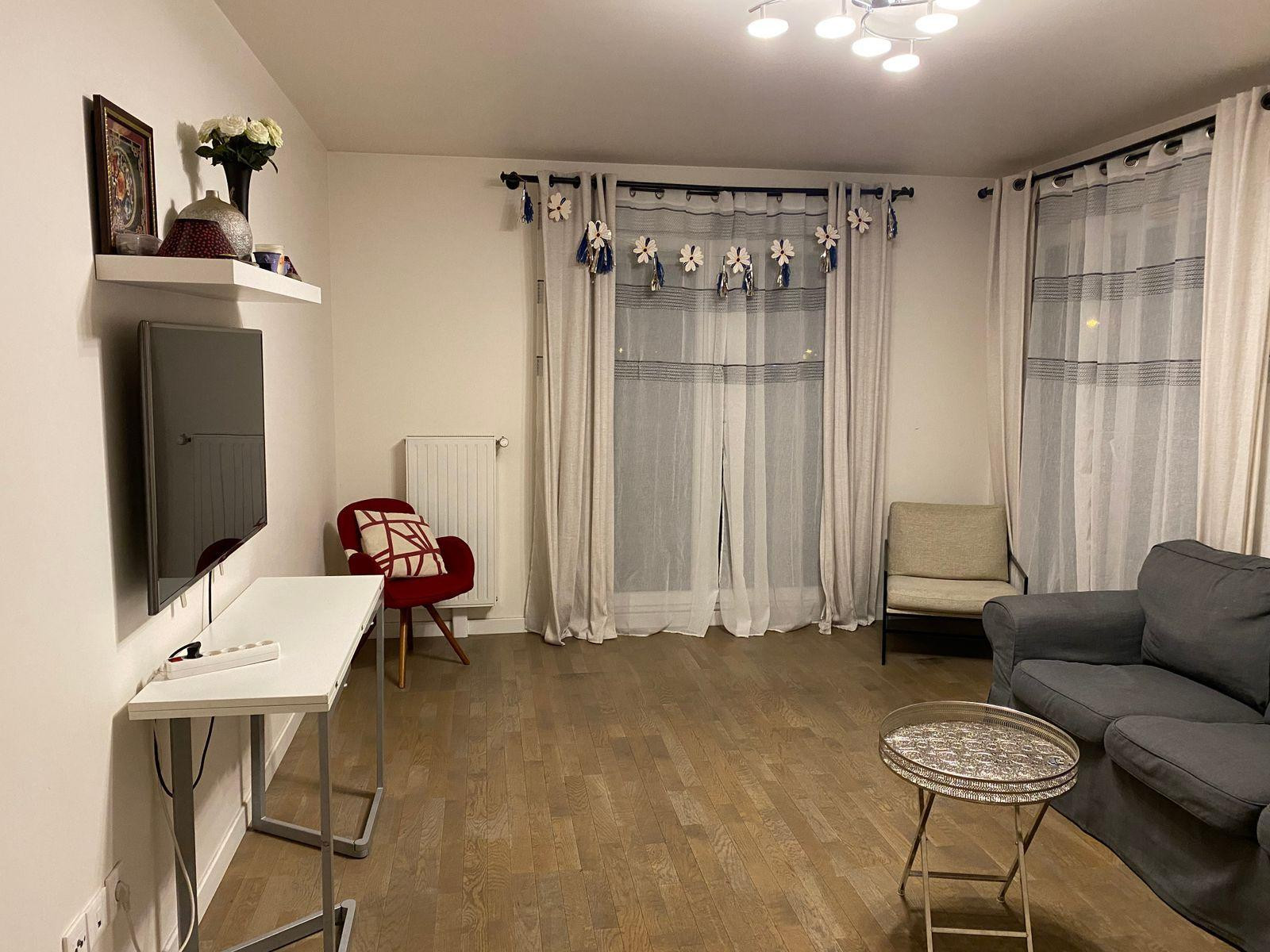 
                                                Location
                                                 Location appartement meublé T3 Bagneux