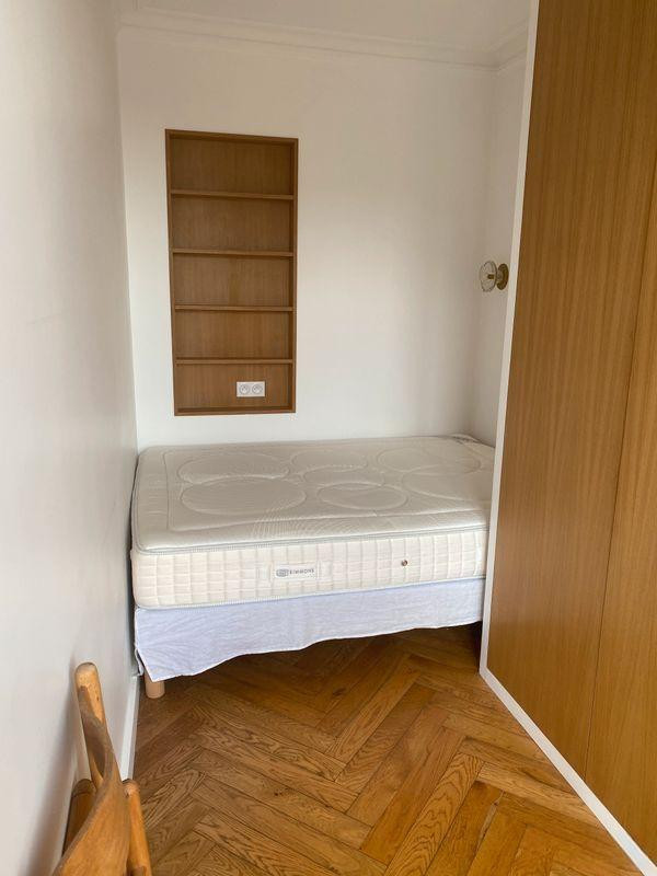 
                                                Location
                                                 Location appartement Montmartre