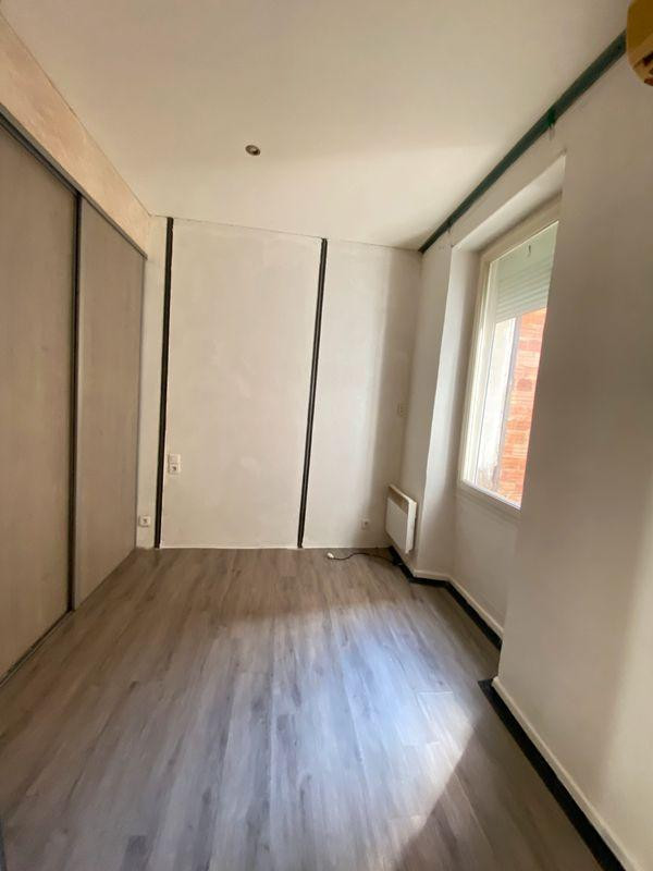 
                                                Location
                                                 Location appartement non meublé