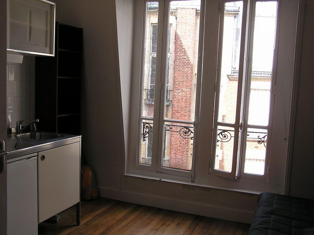 
                                                Location
                                                 Location Appartement Paris7
