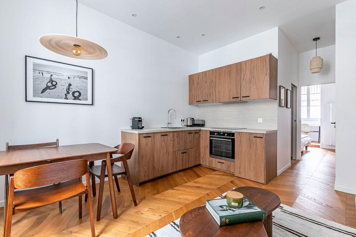 
                                                Location
                                                 Location appartement - Rue Boissiere - Trocadeo