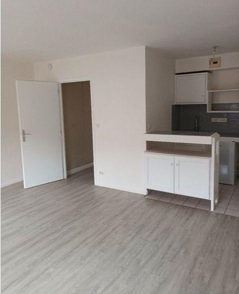 
                                                Location
                                                 Location appartement T2
