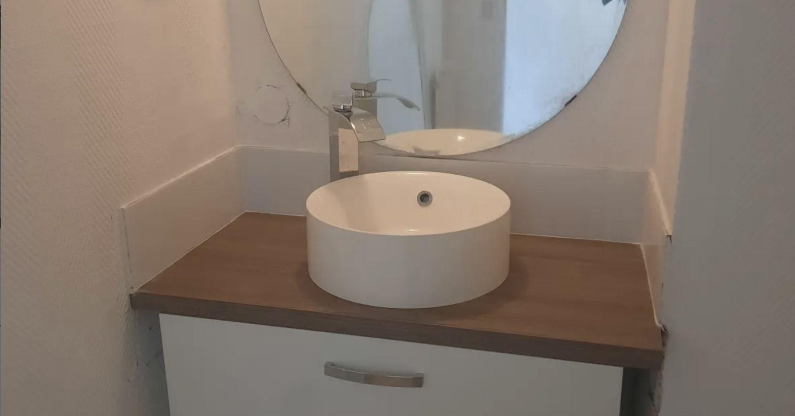 
                                                Location
                                                 Location appartement T2 Bis