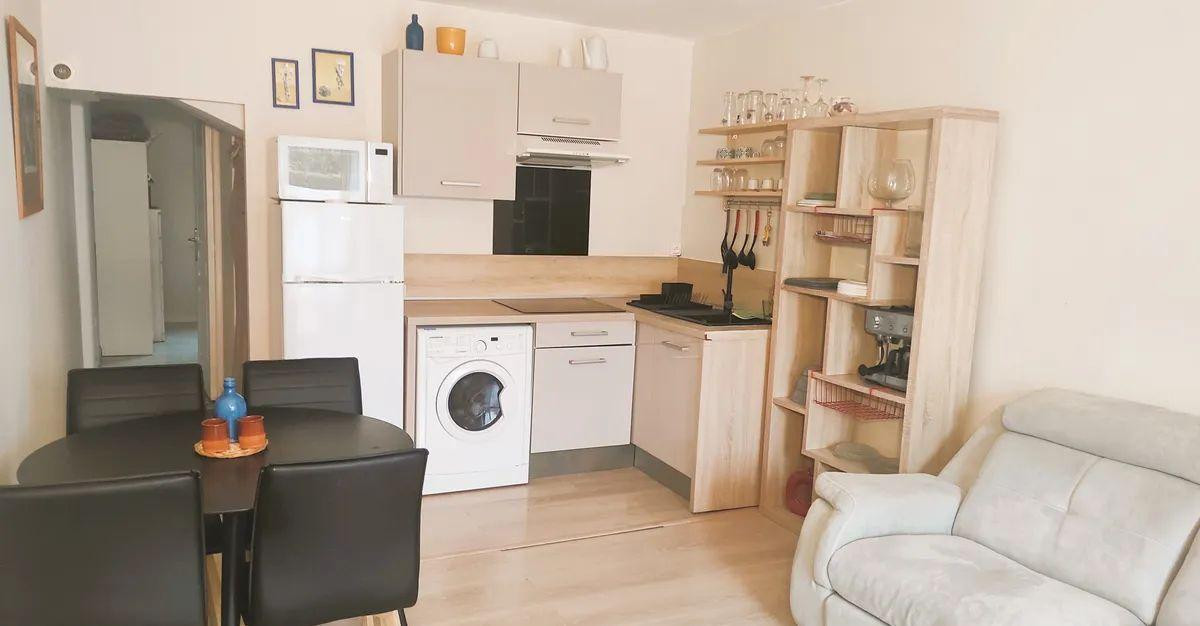 
                                                Location
                                                 Location appartement T2 Meublé bail mobilité