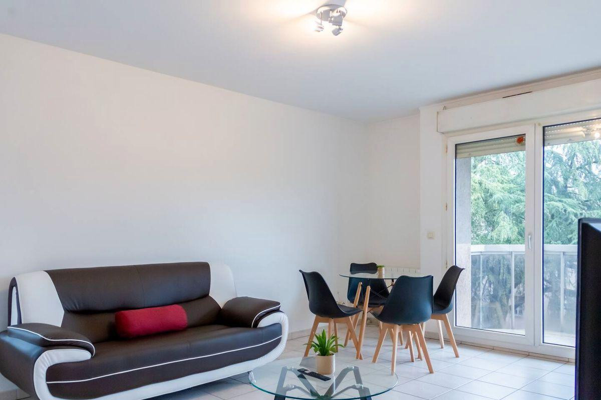 
                                                Location
                                                 Location Appartement T3 Centre ville Annemasse