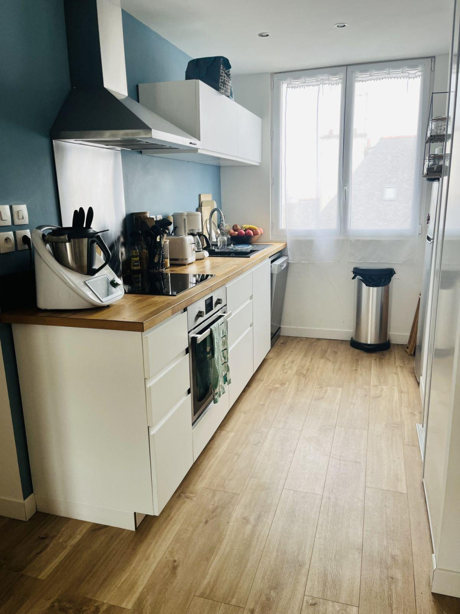 
                                                Location
                                                 Location appartement T3 meublé quartier Montaigne