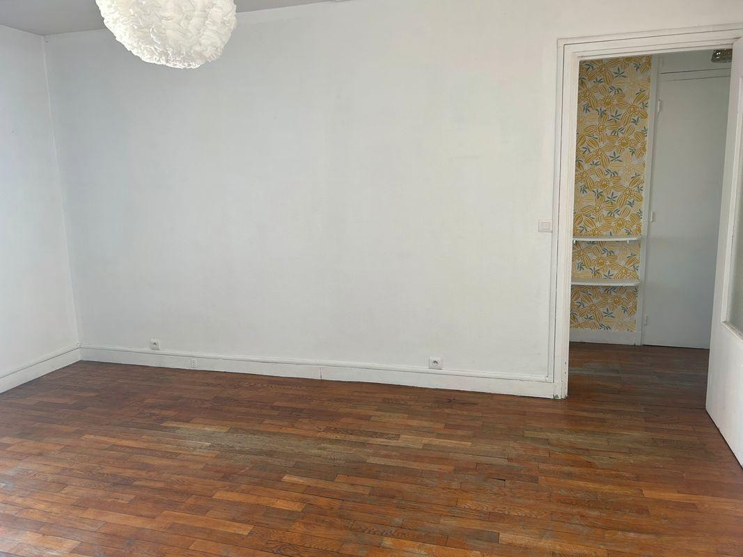 
                                                Location
                                                 Location beau deux pieces